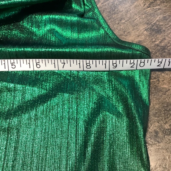Shimmery emerald Green cowl Top XL 41-42” bust - Picture 6 of 8